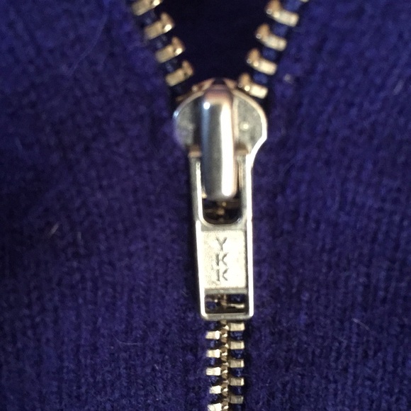 The KOOPLES Sport Size LARGE Cashmere Wool Pull-Over 1/3 Exposed Zip $245 NEW - Picture 6 of 8